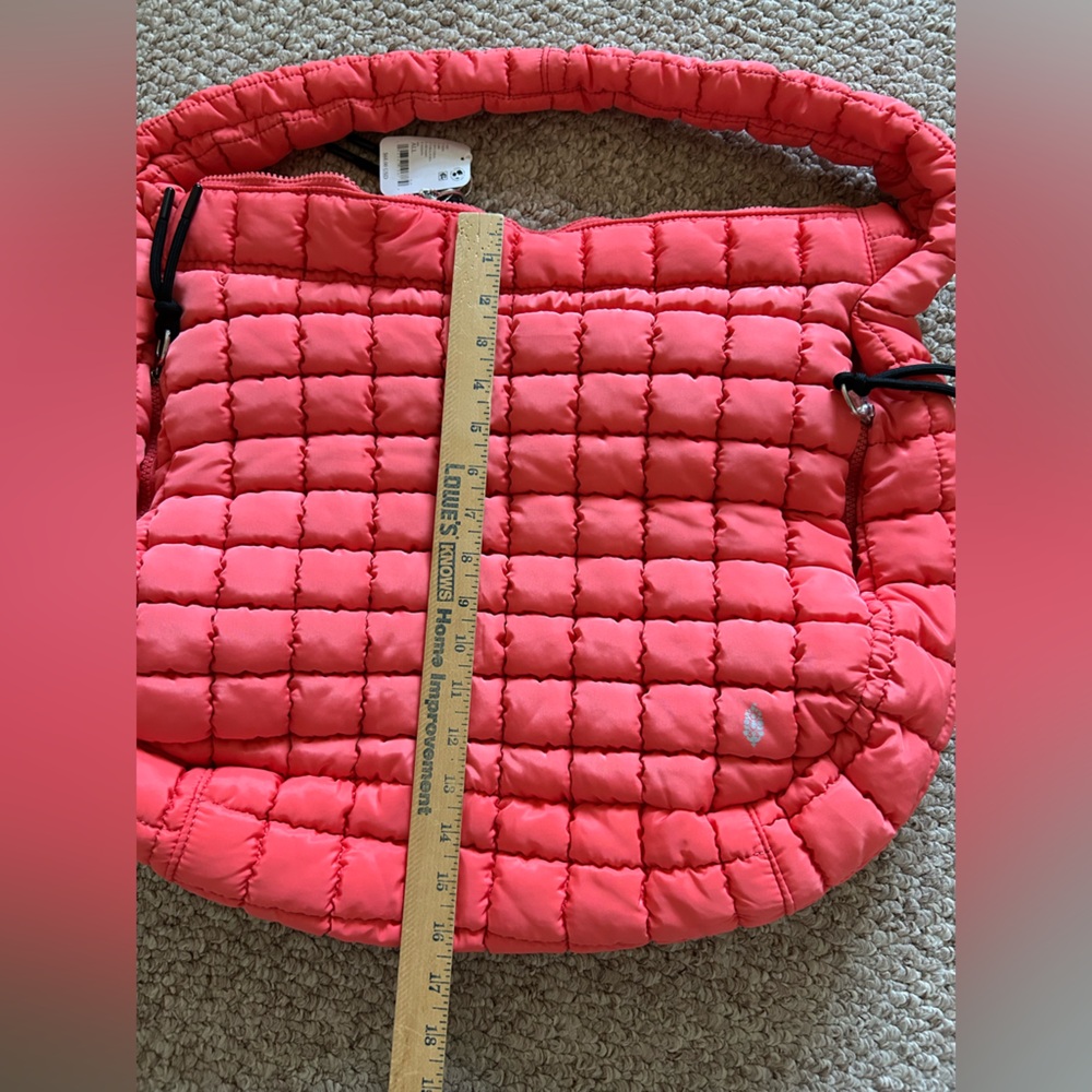 Free People NWT Caryall Puff Large bag pink - Picture 7 of 9